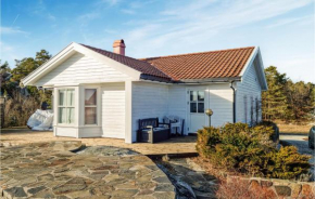 Beautiful home in Søndeled with WiFi and 4 Bedrooms #037